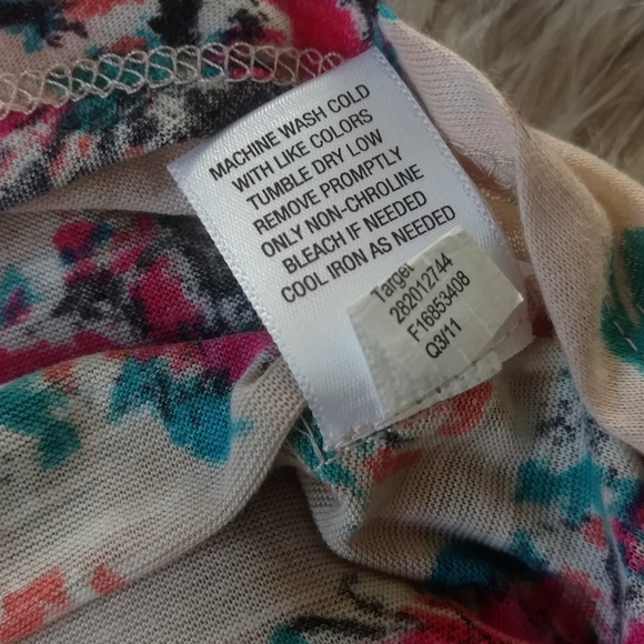 Floral top - Picture 5 of 5